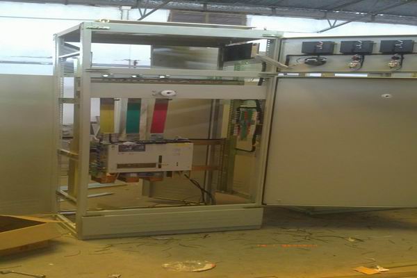 临潭控制柜-3683品牌总闸控制柜的使用原则